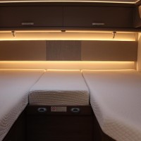 Carado T448 Pro+ 140pk Fiat | 1e Eigenaar | Origneel NL | Lengtebedden | Hefbed | Ruime indeling | Bearlock | Lift Fietsendrager | Foto #15