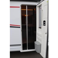 Lmc Tourer Lift H664 170pk Automaat | Lengtebedden | Hefbed | Dieselverwarming | Grote garage | Fietsendrager | Multimedia systeem | Foto #26