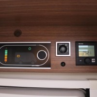 Hymer B580MC 177pk Automaat | Lengtebedden | LPG installatie | Dakairco | Zonnepanelen | Hymer SLC Chassis | Fietsenhouder | Bearlock | Adaptive Cruise | 2e huishoudaccu| Foto #3