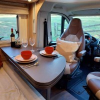 Bürstner IXEO Time 726 Dubbele airco met trekhk. Foto #7