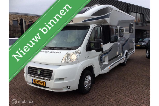 Chausson TITANIUM 728 EB half integraal Level Syst Nav Maxvan