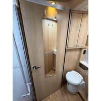 Hymer B680 MC Automaat Enkele Bedden Levelsysteem Geen hefbed Foto #22