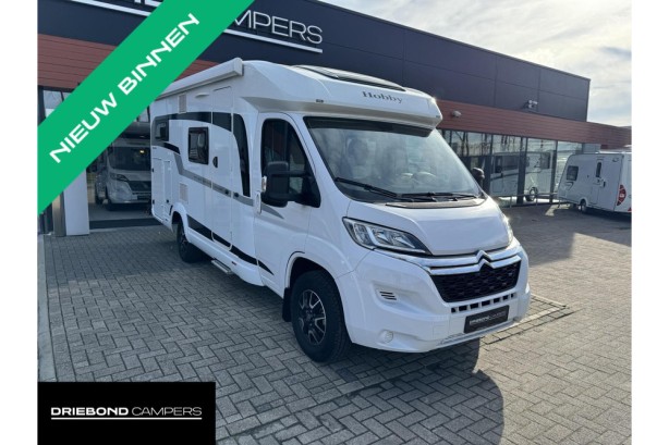 Hobby V65 GE Optima Ontour Enkele Bedden Fietsenrek Luifel Schotel