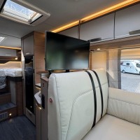 Knaus 700MEG Live I 9T-Automaat Enkele Bedden Hefbed Alde Trekhaak Foto #19