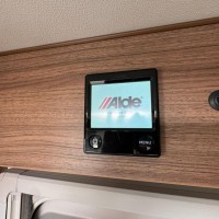 Knaus 700MEG Live I 9T-Automaat Enkele Bedden Hefbed Alde Trekhaak Foto #31