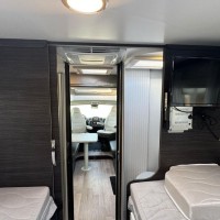 Benimar Mileo 268 9T-Automaat Enkele Bedden Hefbed EP Level 2X Airco Foto #16