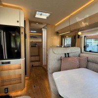 Hymer B680 MC Automaat Enkele Bedden Levelsysteem Geen hefbed Foto #9