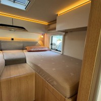 Hymer B680 MC Automaat Enkele Bedden Levelsysteem Geen hefbed Foto #18