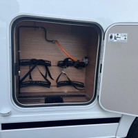 Weinsberg 700MEG CaraCore 9T-Automaat Enkele Bedden Hefbed Luifel Fietsenrek Foto #31