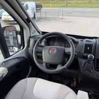 Rapido C55 9T-Automaat Enkele Bedden Lithium Omvormer Trekhaak Foto #31