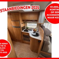 Adria Coral S 680 SP uit 2010 Foto #5