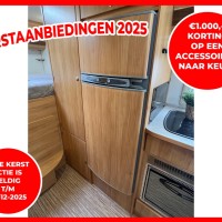 Adria Coral S 680 SP uit 2010 Foto #8