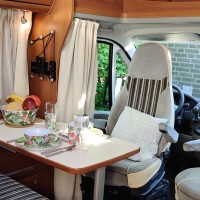 Capron campers T 345 uit 2011 Foto #2