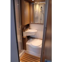 Carado T135 140pk Automaat | Lithium | Omvormer | Zonnepanelen | HEO safe extra sloten | Avtex 5G router | Fietsendrager | Frans bed | 5.95M | Foto #39