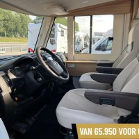 Dethleffs Advantage 7051 DBM Queensbed Hefbed Maxxfan Zonnepaneel Bearlock Foto #5