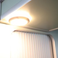 Volkswagen Transporter Buscamper 2.0TDI 140Pk Euro-5 Aut/DSG-7 Euro-5 Inbouw nieuw California-look | Railsysteem achterbank | 4-zitpl./4-slaappl. | Slaaphefdak | NIEUWST Foto #78