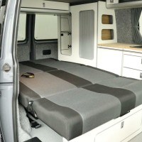 Volkswagen Transporter Buscamper 2.0TDi 102Pk Inbouw nieuw California- look | 4-slaapplaatsen | Slaaphefdak | NIEUWSTAAT Foto #13