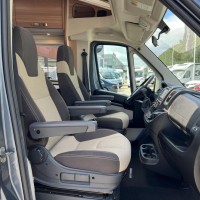 Weinsberg 600 MEG CaraCompact Enkele Bedden Luifel 2X Airco Foto #23