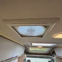 Eura mobil 675 SB Profila **** 9-Traps Automaat Luifel Lift-Fietsenrek Luchtvering Foto #34