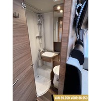 Weinsberg 640 MEG Pepper Edition 170PK Automaat Enkele Bedden Schotel Luifel Foto #17