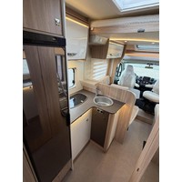 Bürstner T726 G Limited 9T-Automaat Enkele Bedden Hefbed 5 Persoons Foto #14