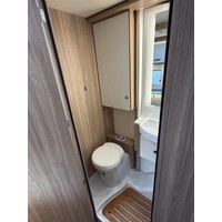 Bürstner T726 G Limited 9T-Automaat Enkele Bedden Hefbed 5 Persoons Foto #22