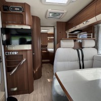 Lmc I735 Explorer Automaat Enkele Bedden Hefbed Zonnepaneel Foto #9