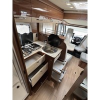 Lmc I735 Explorer Automaat Enkele Bedden Hefbed Zonnepaneel Foto #13