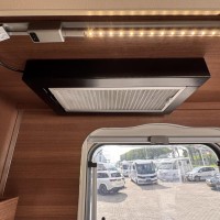 Lmc I735 Explorer Automaat Enkele Bedden Hefbed Zonnepaneel Foto #25