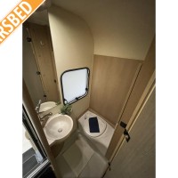 Bürstner Premio 395 TS uit 2012 Foto #15