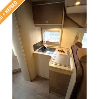 Bürstner Fifty Five  uit 2014 Foto #7