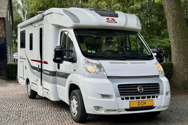 Adria Coral Supreme 600 SCT