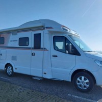Weinsberg CaraCompact Suite MB 640 MEG Prachtige en pure luxe Foto #13