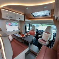 Bürstner Delfin 726 T 2x airco + tv + fietsdrg. Foto #7