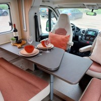 Bürstner Delfin 726 T 2x airco + tv + fietsdrg. Foto #8