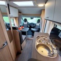 Sunlight V66  met nog maar 21300 km's Foto #9