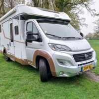 Bürstner Delfin 726 T 2x airco + tv + fietsdrg. Foto #22