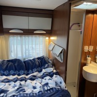 Hymer B654 uit 2006 Foto #14