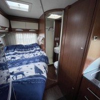 Hymer B654 uit 2006 Foto #16