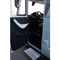 Hymer BMC-I 580 170pk Automaat | Bank airco | Omvormer | Lengtebedden | Hefbed | Lithium | Zonnepanelen | 1e Eigenaar | Foto #38