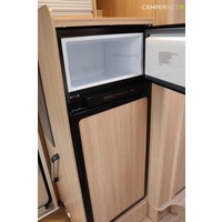 Sunlight T65 130pk Multijet | Dwarsbed | Hefbed | Gescheiden douche | Fietsendrager | Luifel | Foto #13