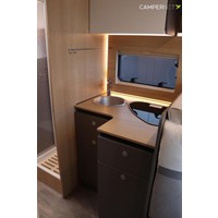 Lmc Lift H730 G 140pk | Elektrisch hefbed | Thule fietsendrager | Gescheiden douche | Lengtebedden | Thule luifel | Ruime indeling | Foto #10