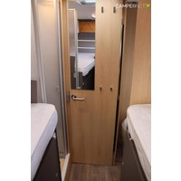 Lmc Lift H730 G 140pk | Elektrisch hefbed | Thule fietsendrager | Gescheiden douche | Lengtebedden | Thule luifel | Ruime indeling | Foto #20