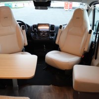 LMC Tourer T660G 70 Jaar Editie 140pk Automaat | Grote garage| Lengtebedden | Luifel | 9" Zenec Multimedia | Foto #8