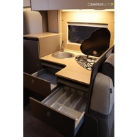 Lmc Tourer Lift H664 170pk Automaat | Lengtebedden | Hefbed | Dieselverwarming | Grote garage | Fietsendrager | Multimedia systeem | Foto #11