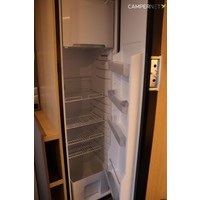 Lmc Tourer Lift H664 170pk Automaat | Lengtebedden | Hefbed | Dieselverwarming | Grote garage | Fietsendrager | Multimedia systeem | Foto #13