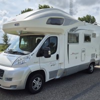 Roller Team campers PEGASO GARAGE LIVING uit 2012 Foto #1