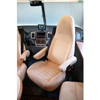 Hymer B 528 CL incl. Luifel Schotel Victron Invert. Zonnep. Foto #12