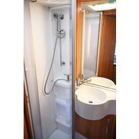 Hymer B 528 CL incl. Luifel Schotel Victron Invert. Zonnep. Foto #25