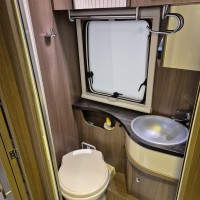 Challenger campers BIRTHDAY 58 uit 2014 Foto #3